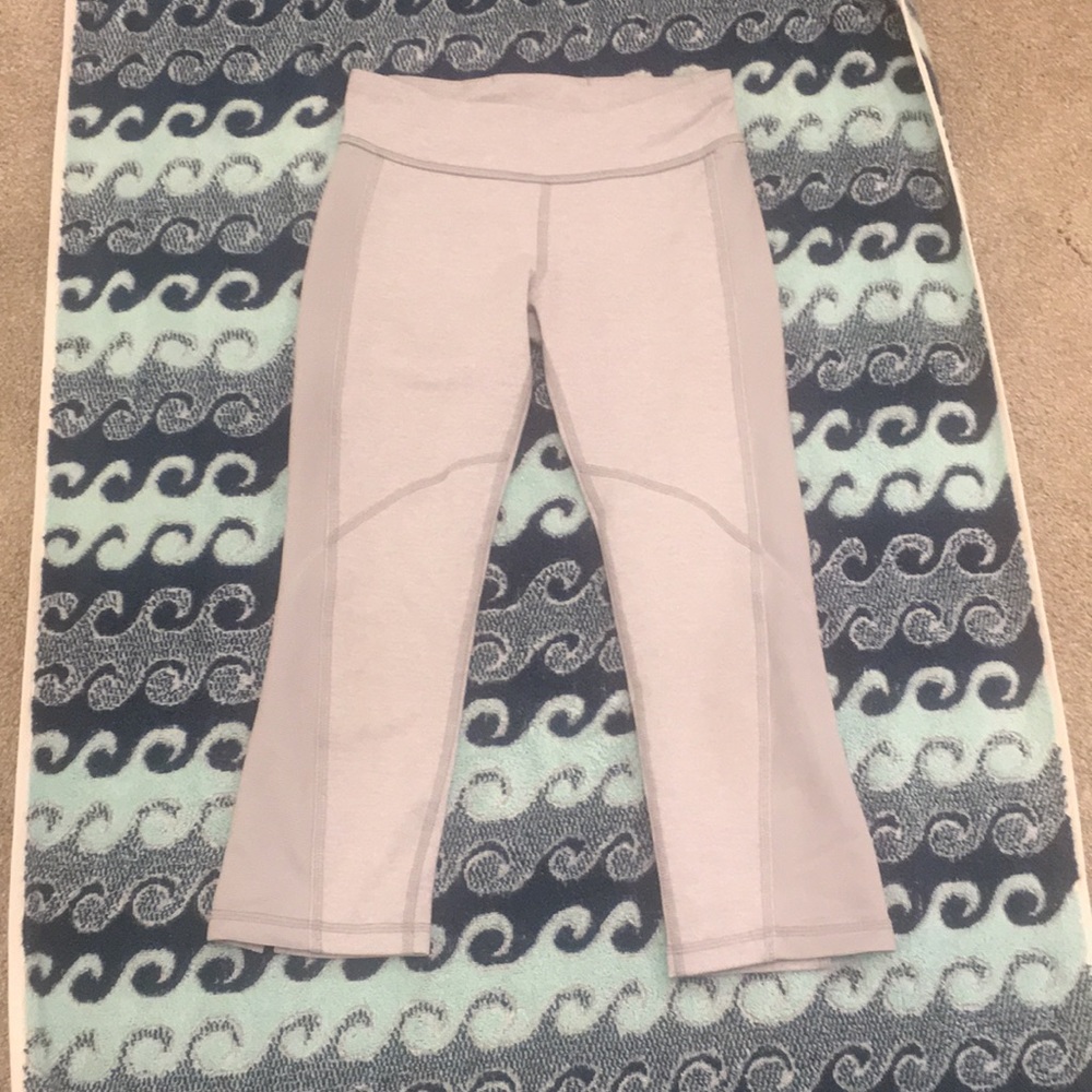 Ivivva cropped leggings